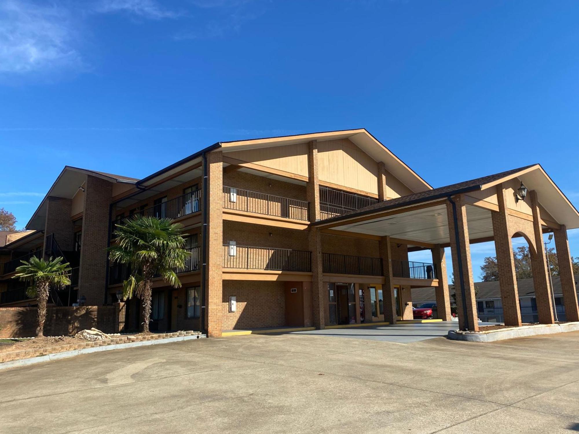 American Inn And Suites - Atlanta Airport Jonesboro I-75 Екстериор снимка
